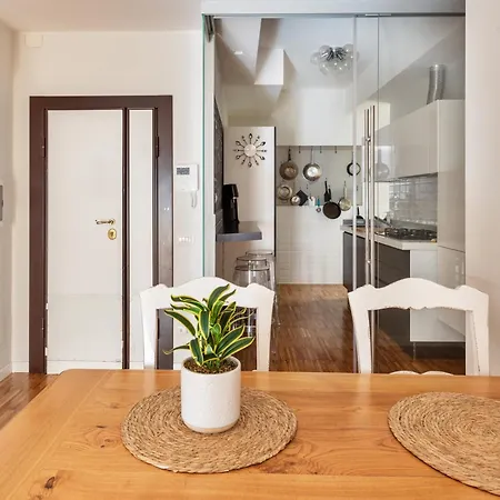 Domus Rea - Vaticano - Metro Baldo Degli Ubaldi 로마